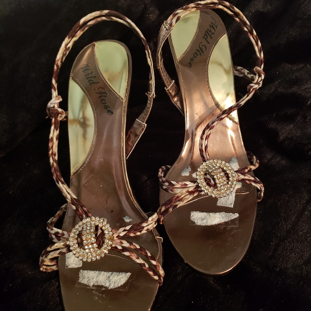 Ladies shoes